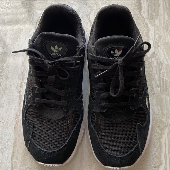 Adidas Originals Falcon, 6.5 - Picture 8 of 13